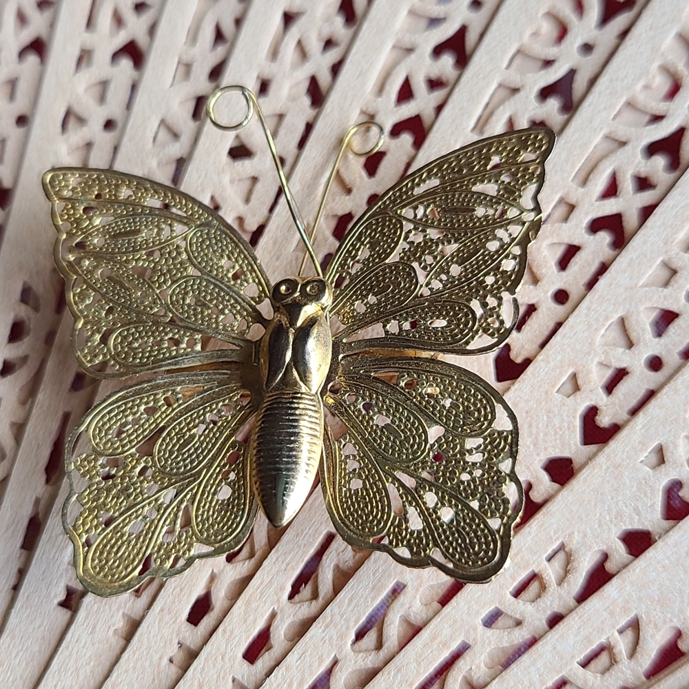 Vintage Gold Butterfly Brooch